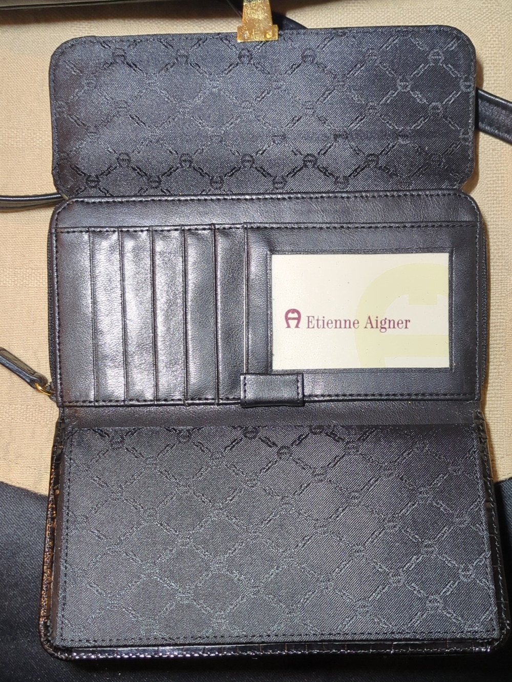 Etienne Aigner Leather Crossbody Bag w/ Black Aigner Croc-Embossed Wallet $110 - Picture 11 of 11
